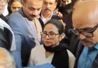 'न्याय बंद दरवाजों के पीछे रो रहा है': सुप्रीम कोर्ट में भावुक हुईं ममता बनर्जी, खुद वकील बन लड़ी मतदाताओं की लड़ाई